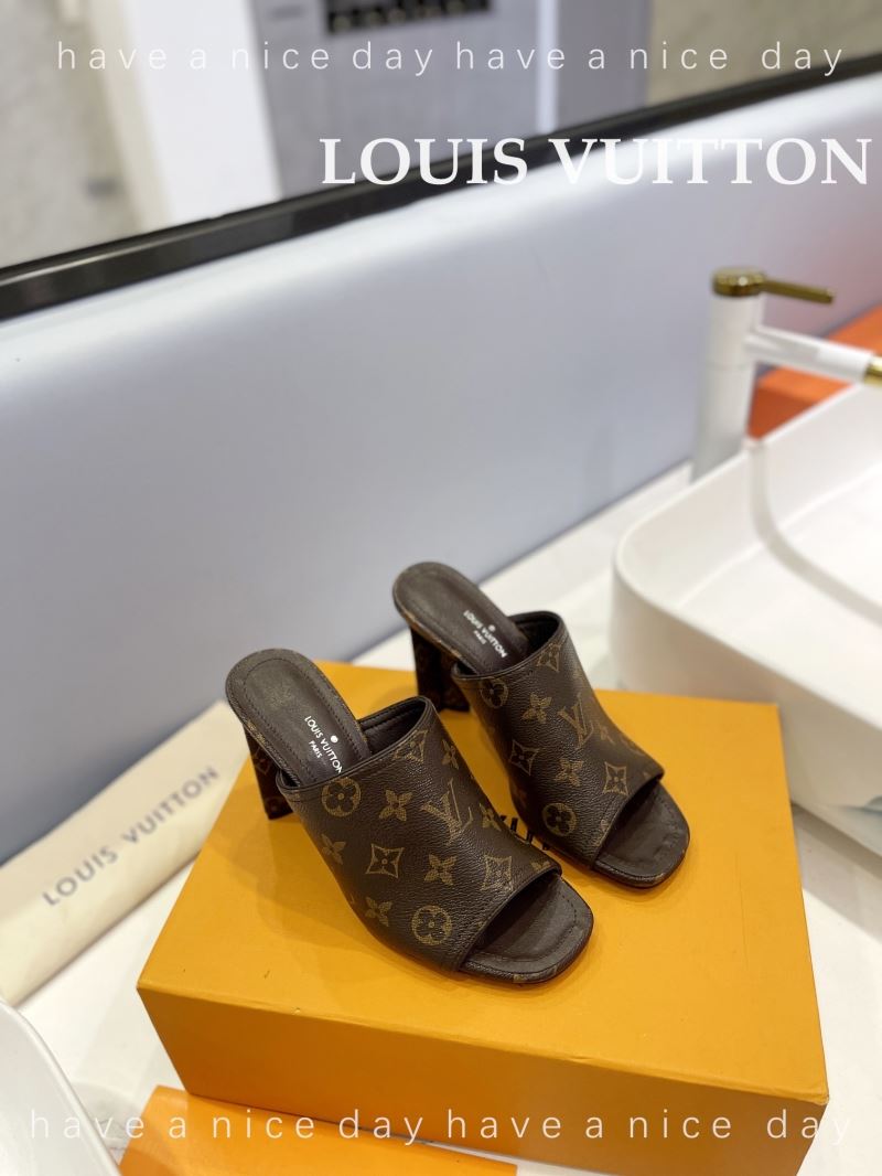 Louis Vuitton Slippers